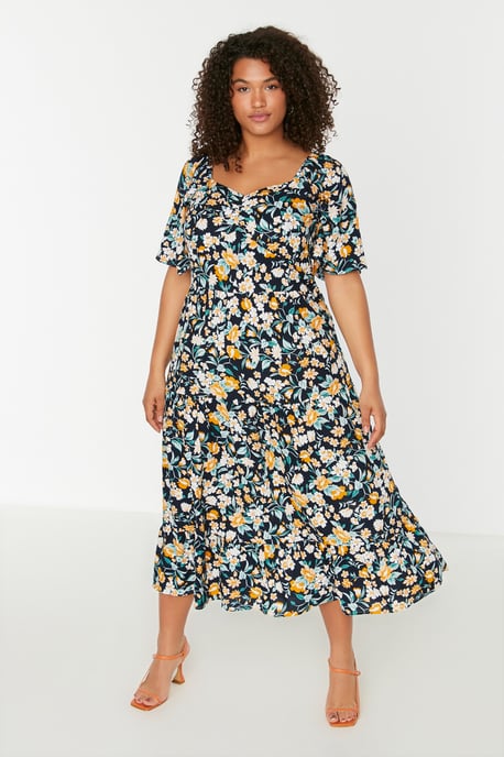 Trendyol Curve Dam Mörkblå Blommig Maxi Trekvartsärm Casual A-linje Plus size Klänning - Image 6