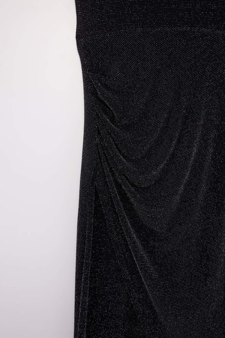 Trendyol Curve Dam Svart Enfärgad Maxi Ärmlös Bodycon Plus size Klänning - Image 3