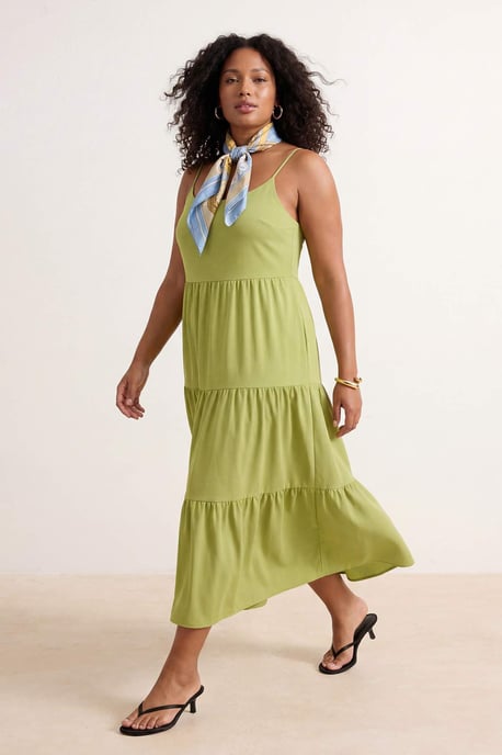 Trendyol Curve Dam Grön Enfärgad Maxi Ärmlös Casual A-linje Plus size Klänning - Image 6
