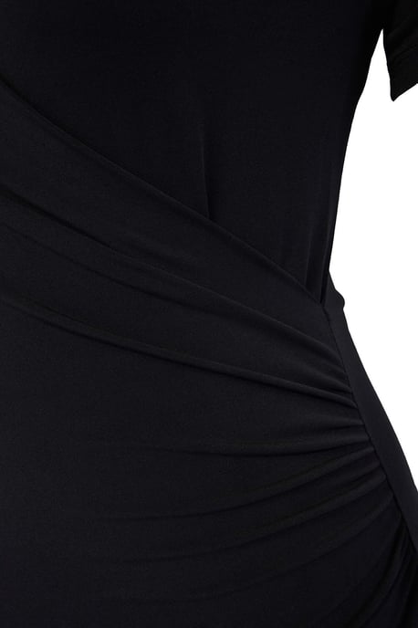 Trendyol Curve Dam Svart Enfärgad Maxi Kort A-linje Plus size Klänning - Image 4