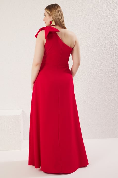 Trendyol Curve Dam Röd Enfärgad Maxi Ärmlös Elegant/Kväll A-linje Plus size Klänning - Image 4