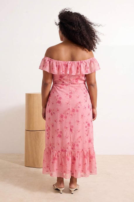Trendyol Curve Dam Rosa Blommig Maxi Kort Casual A-linje Plus size Klänning - Image 2