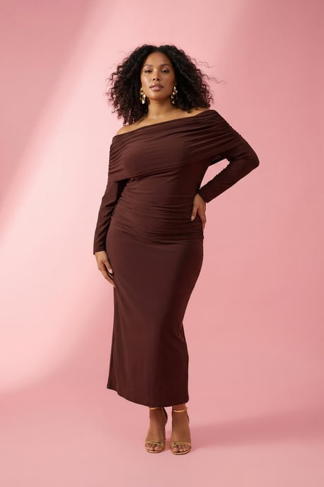 Trendyol Curve Dam Brun Enfärgad Maxi Lång Elegant/Kväll A-linje Plus size Klänning - Image 1