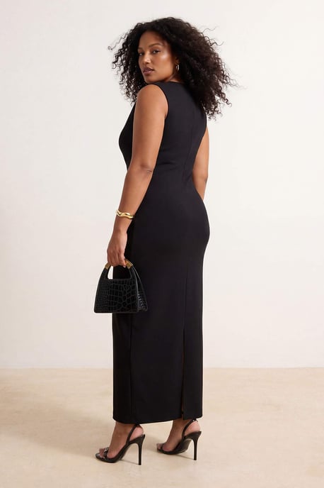 Trendyol Curve Dam Svart Enfärgad Maxi Ärmlös Casual Rak Plus size Klänning - Image 3
