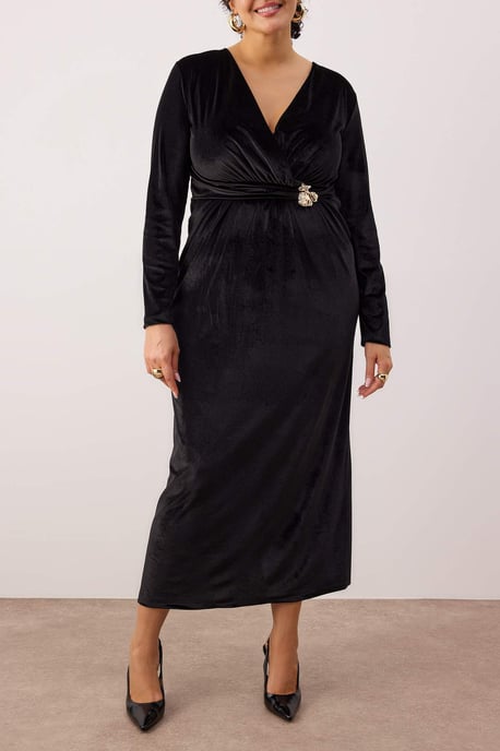Trendyol Curve Dam Svart Enfärgad Maxi Lång Fest Bodycon Plus size Klänning - Image 2