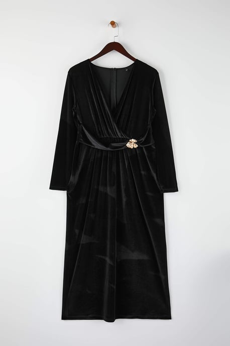 Trendyol Curve Dam Svart Enfärgad Maxi Lång Fest Bodycon Plus size Klänning - Image 4