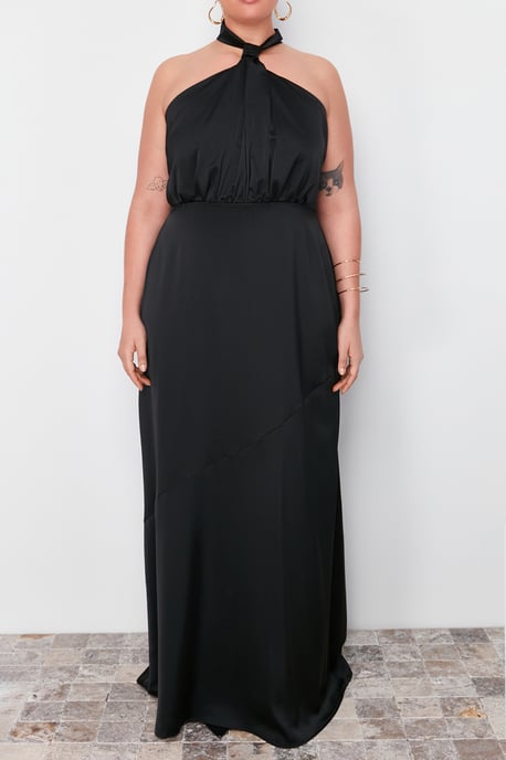 Trendyol Curve Dam Svart Enfärgad Maxi Ärmlös Elegant/Kväll A-linje Plus size Klänning - Image 3