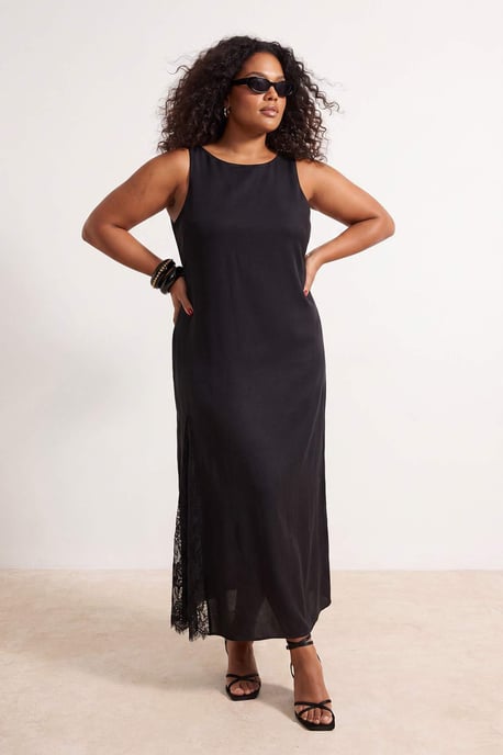 Trendyol Curve Dam Svart Enfärgad Maxi Ärmlös Casual A-linje Plus size Klänning - Image 2