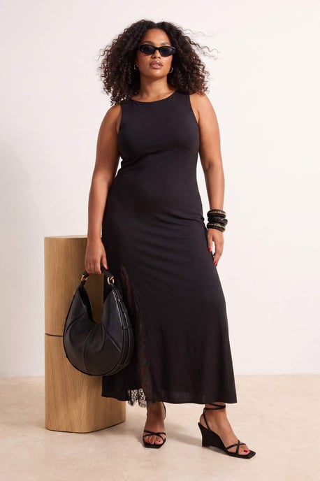 Trendyol Curve Dam Svart Enfärgad Maxi Ärmlös Casual A-linje Plus size Klänning - Image 6