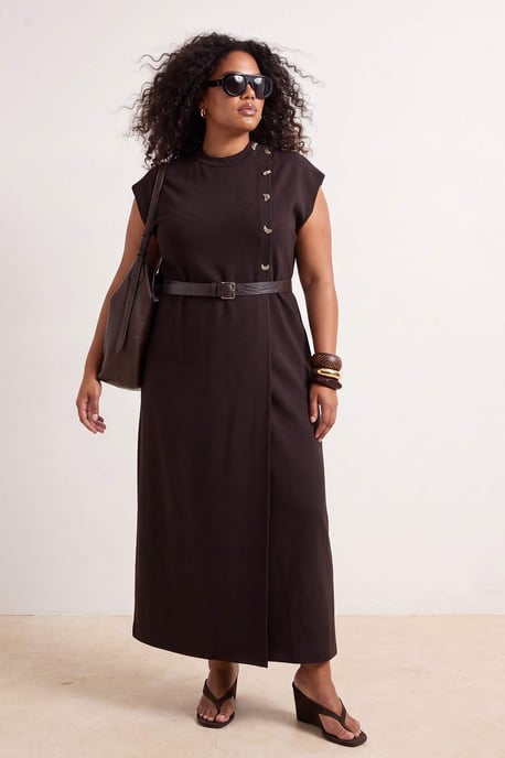 Trendyol Curve Dam Brun Enfärgad Maxi Ärmlös A-linje Plus size Klänning - Image 6