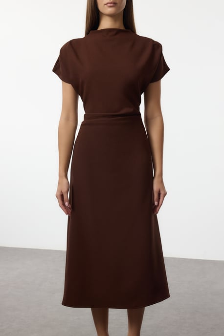 TRENDYOLMİLLA Dames Bruin Effen Midi Kort Avond / Dagelijks A-lijn Jurken - Image 5