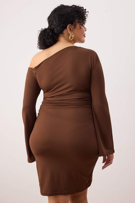 Trendyol Curve Dam Brun Enfärgad Midi Lång Casual Rak Plus size Klänning - Image 3