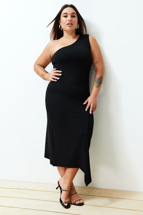 Trendyol Curve Dam Svart Enfärgad Midi Ärmlös Casual Asymmetrisk Plus size Klänning - Image 6