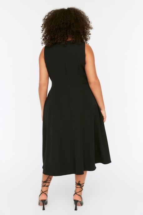 Trendyol Curve Dam Svart Enfärgad Midi Ärmlös Kväll / Vardag A-linje Plus size Klänning - Image 4