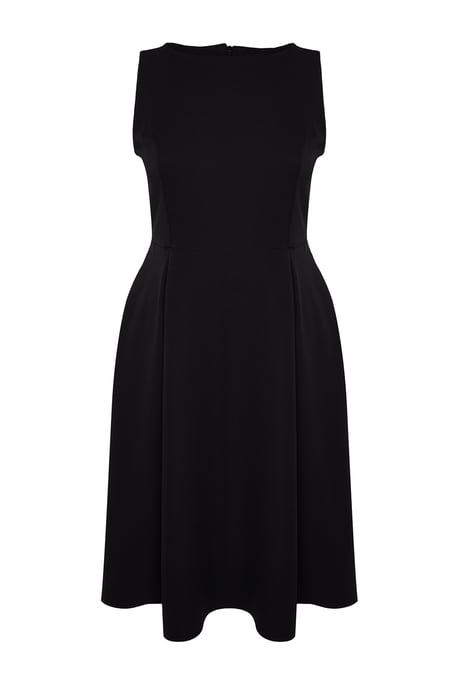Trendyol Curve Dam Svart Enfärgad Midi Ärmlös Kväll / Vardag A-linje Plus size Klänning - Image 5
