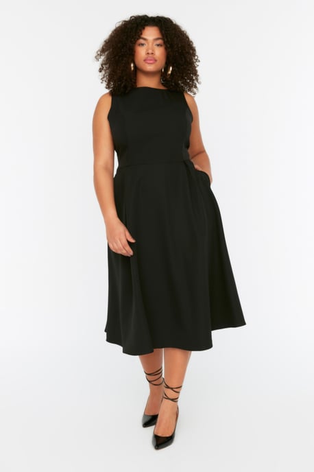 Trendyol Curve Dam Svart Enfärgad Midi Ärmlös Kväll / Vardag A-linje Plus size Klänning - Image 6