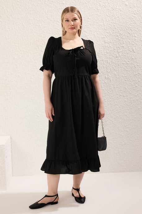 Trendyol Curve Dam Svart Enfärgad Midi Kort Casual A-linje Plus size Klänning - Image 6