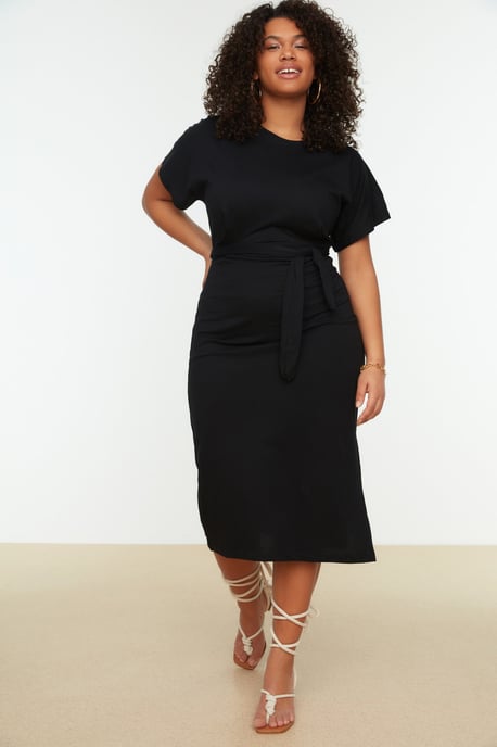 Trendyol Curve Dam Svart Enfärgad Midi Kort Casual Rak Plus size Klänning - Image 6