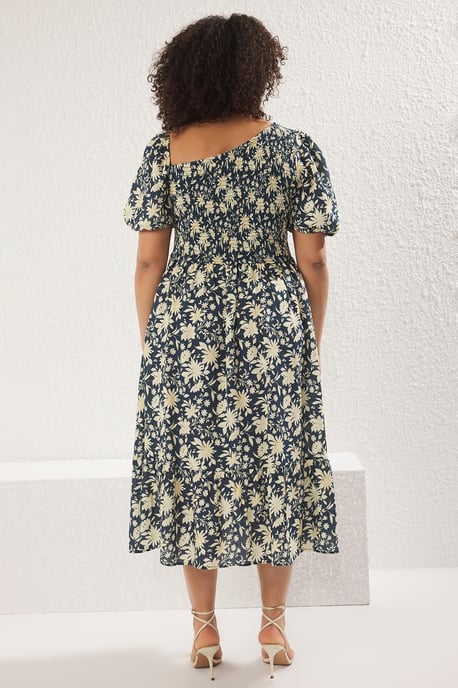 Trendyol Curve Dam Grön Enfärgad Midi Kort Casual A-linje Plus size Klänning - Image 4