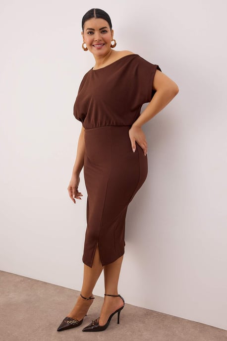 Trendyol Curve Dam Brun Enfärgad Midi Kort Fest Bodycon Plus size Klänning - Image 6