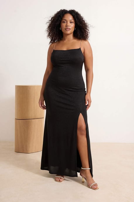 Trendyol Curve Dam Svart Enfärgad Maxi Ärmlös Elegant/Kväll A-linje Plus size Klänning - Image 1