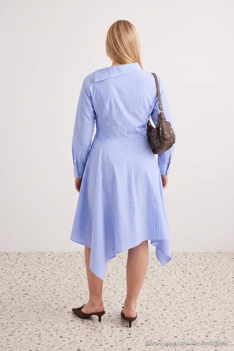Trendyol Curve Dam Blå Randig Midi Lång A-linje Plus size Klänning - Image 3