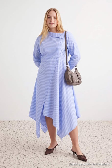 Trendyol Curve Dam Blå Randig Midi Lång A-linje Plus size Klänning - Image 6