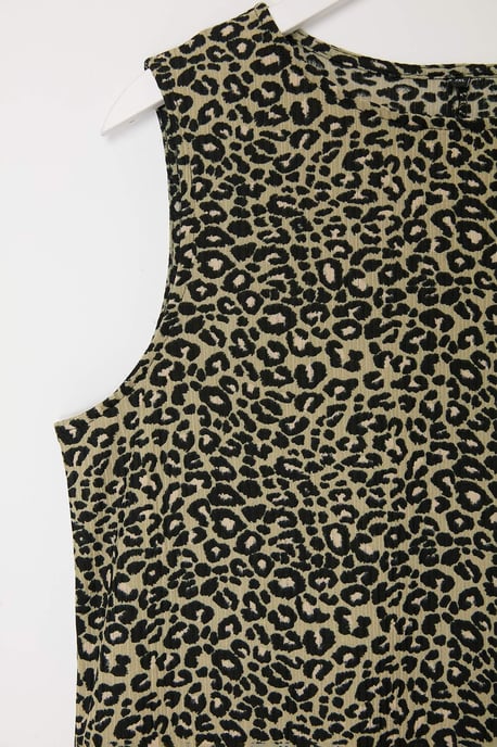 Trendyol Curve Dam Grön Prickig Kort / Mini Ärmlös Casual Rak Plus size Klänning - Image 4
