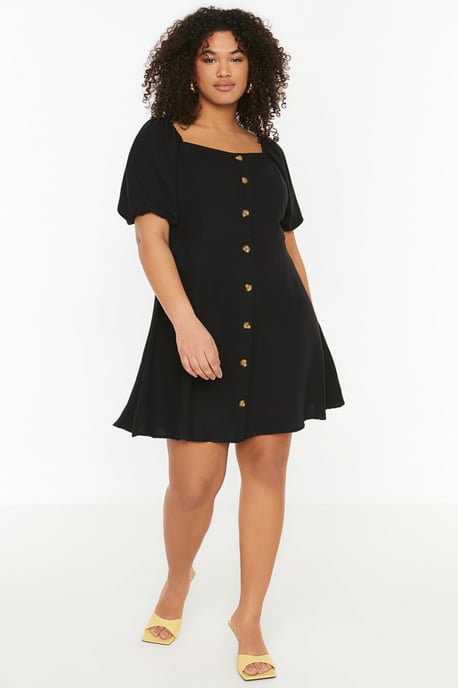 Trendyol Curve Dam Svart Enfärgad Kort / Mini Kort Casual A-linje Plus size Klänning - Image 1