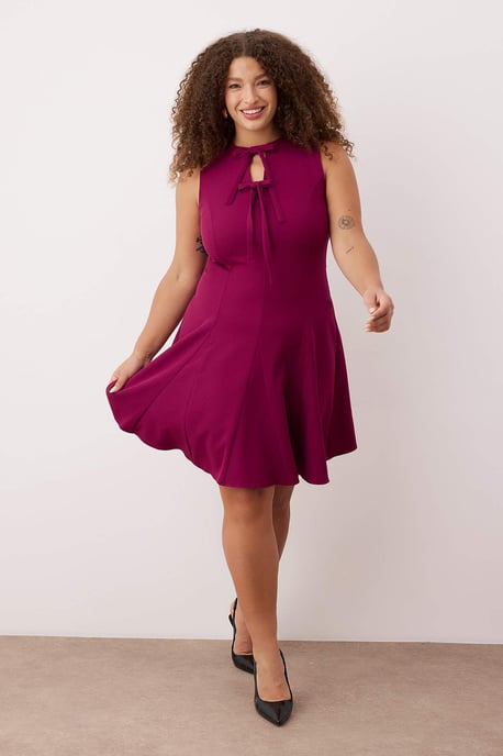 Trendyol Curve Dam Lila Enfärgad Kort / Mini Ärmlös Casual A-linje Plus size Klänning - Image 2