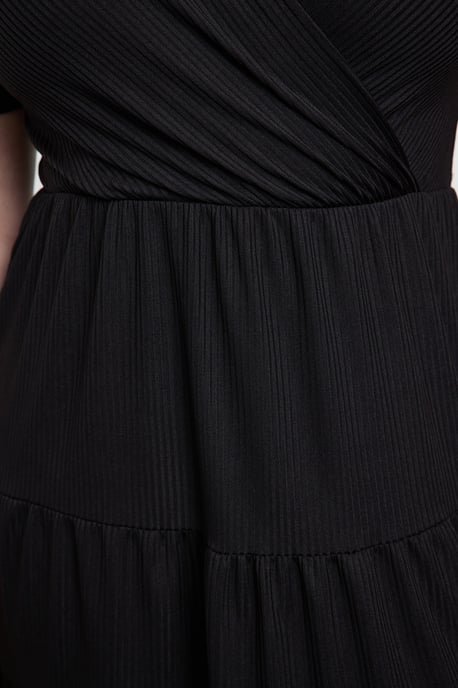 Trendyol Curve Dam Svart Blommig Kort / Mini Kort Casual Skater Plus size Klänning - Image 3