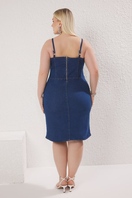 Trendyol Curve Dam Blå Enfärgad Kort / Mini Ärmlös Casual A-linje Plus size Klänning - Image 3
