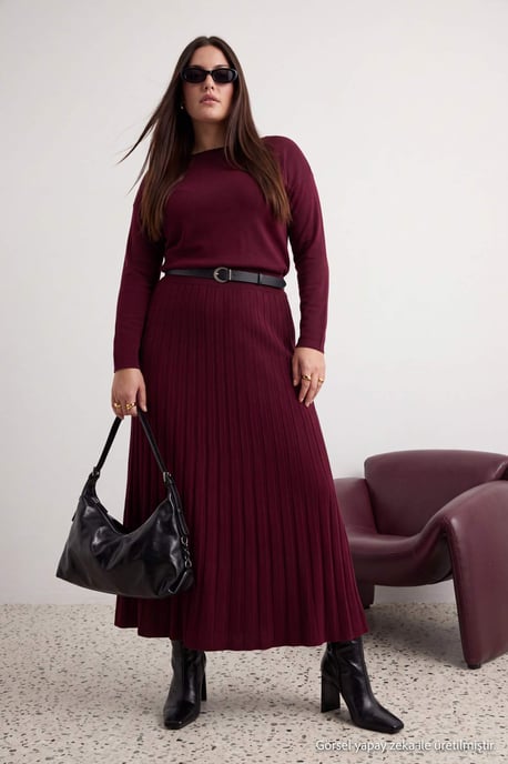 Trendyol Curve Dam Vinröd Enfärgad Maxi Lång Kväll / Vardag A-linje Plus size Klänning - Image 1
