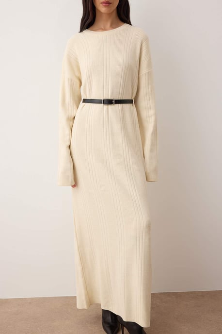 Trendyol Modest Women's Ecru Plain Maxi Three-Quarter Sleeve Casual A-line Modest Dresses - Image 2