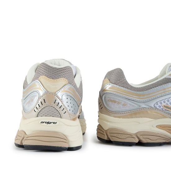 Saucony Progrid Omni 9 Sneakers - Image 4