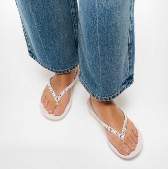 FitFlop Iqushion multi-crystal ergonomic flip-flops - Image 2