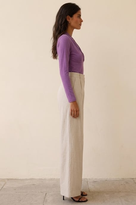 Gevormde top met V-hals en draperie - Image 2
