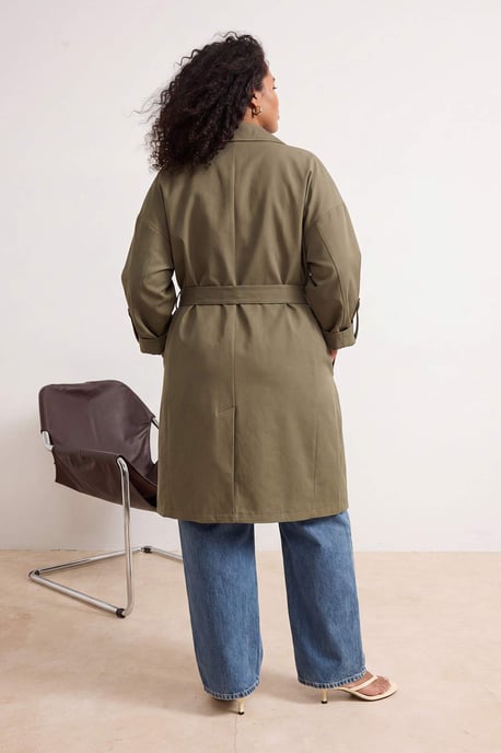 Trendyol Curve Dam Khaki Enfärgad Oversize Plus size Trenchcoats - Image 3