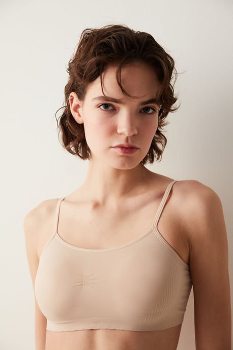 Basic Padded Seamless Wire-Free Bra - Image 2