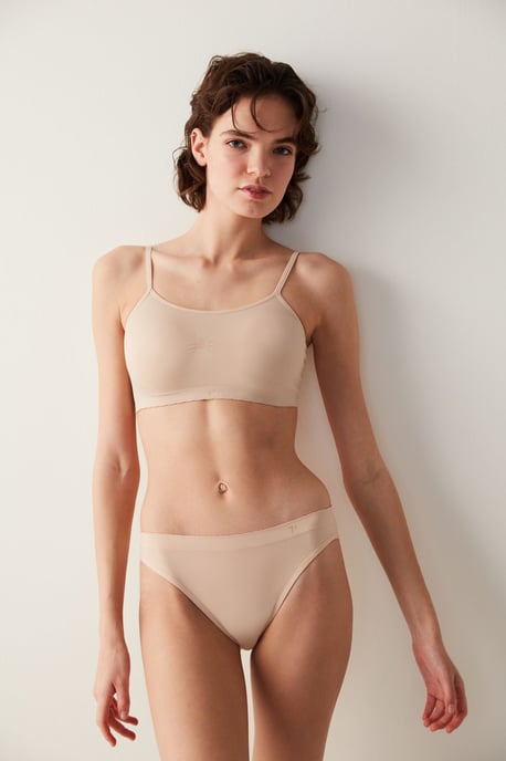 Basic Padded Seamless Wire-Free Bra - Image 3