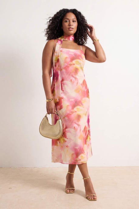 Trendyol Curve Dam Flerfärgad Blommig Maxi Ärmlös Rak Plus size Klänning - Image 1