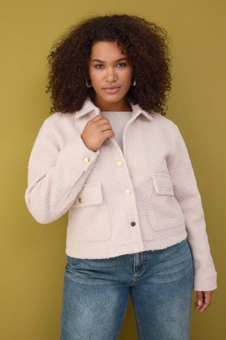 Trendyol Curve Dam Ecru Enfärgad Regular fit Plus size Kappor - Image 4