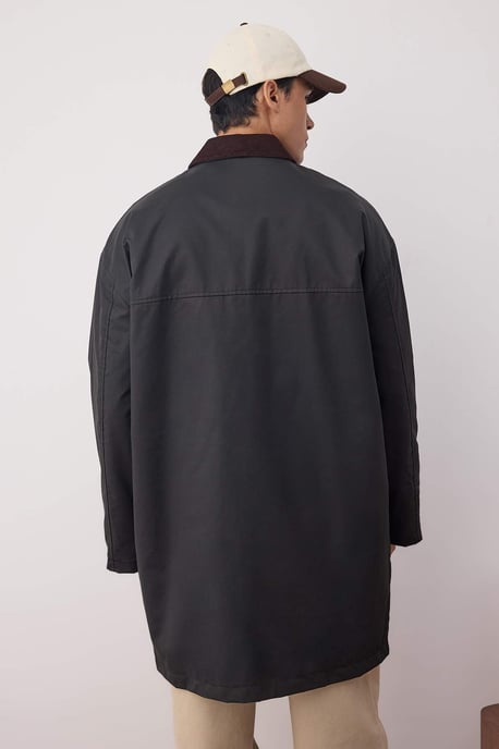 TRENDYOL MAN Men's Black Plain Long Fitted Winter Jackets - Image 3