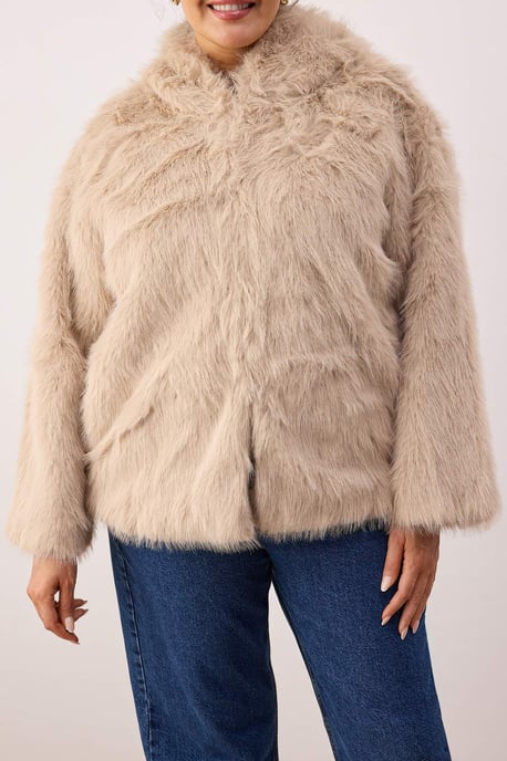 Trendyol Curve Dam Beige Enfärgad Lång Oversize Plus size Kappor - Image 3