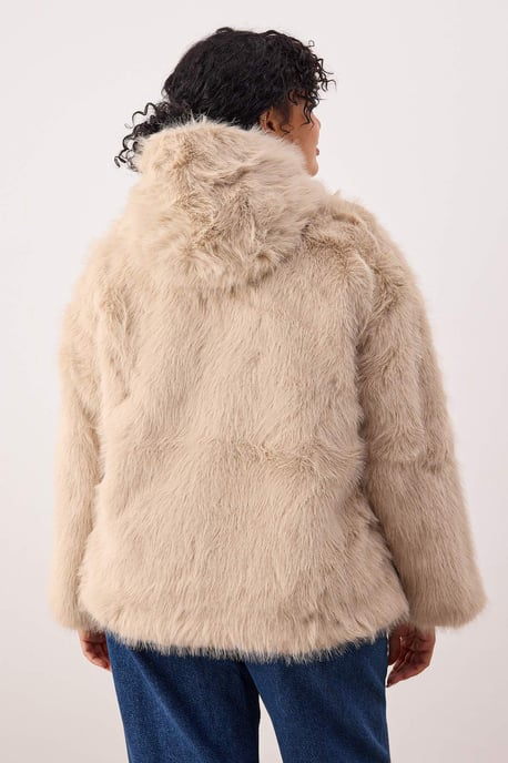 Trendyol Curve Dam Beige Enfärgad Lång Oversize Plus size Kappor - Image 4