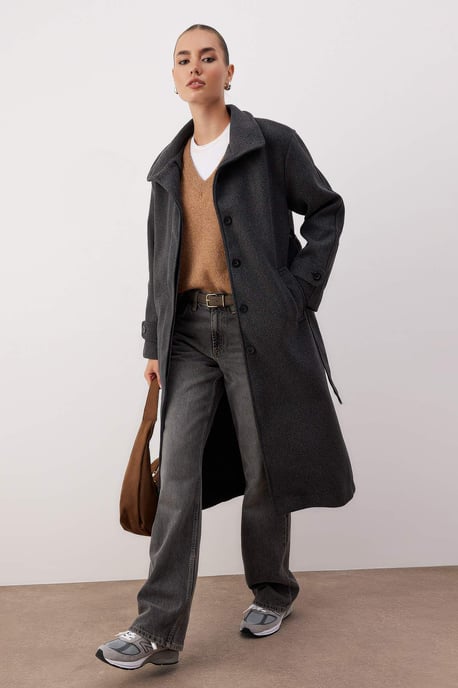 TRENDYOLMİLLA Women's Gray Plain Long Oversize Coats - Image 4