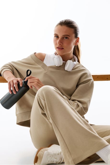Ribana Detail Flare Sweatpants - Image 4