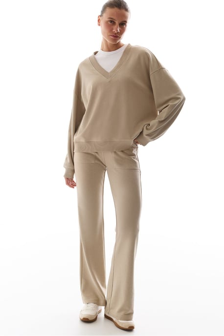 Ribana Detail Flare Sweatpants - Image 5