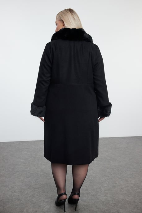 Trendyol Curve Dam Svart Enfärgad Lång Regular fit Plus size Kappor - Image 4