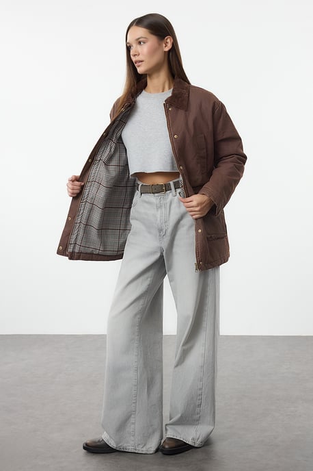TRENDYOLMİLLA Dames Bruin Effen Lang Regular fit Winter Jassen - Image 5